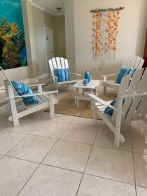 Reef Hostel Manta