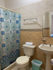 Reef Hostel Manta