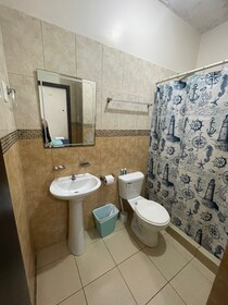 Reef Hostel Manta