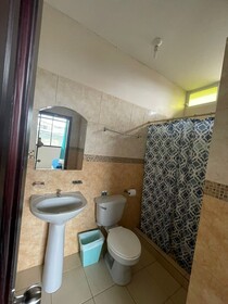 Reef Hostel Manta