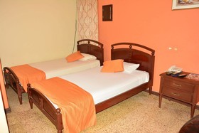 Hotel Suites Don Juan