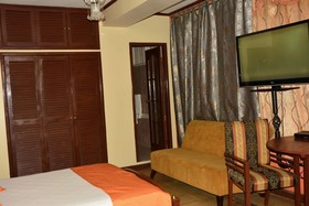 Hotel Suites Don Juan