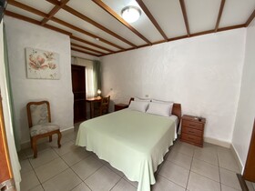 Bed & Breakfast La Peregrina
