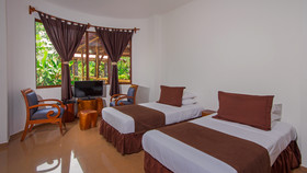 Casa Natura Galapagos  Hotel & Lodge