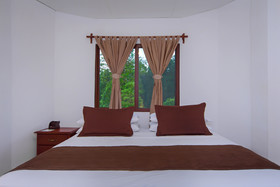 Casa Natura Galapagos  Hotel & Lodge