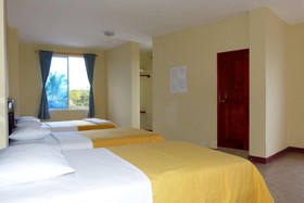 Gloria-Galápagos Inn