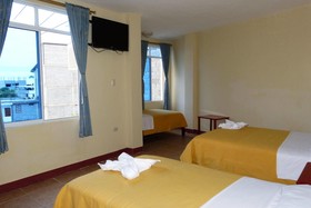 Gloria-Galápagos Inn