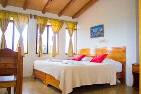 Hotel Verde Azul