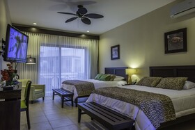 Palo Santo Galapagos Hotel