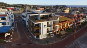Galapagos Sunset Hotel