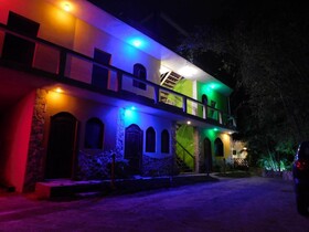 Hostal Maxima
