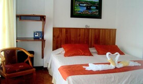 Hostal Sula Sula