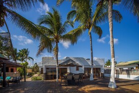 Isamar Hotel