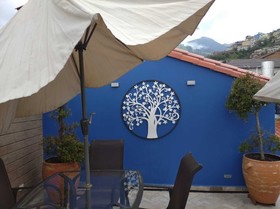 Adamas House Hotel
