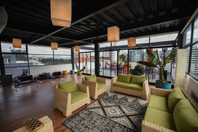 Casa Q Hotel
