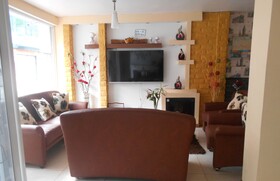 Hostal Cridmy