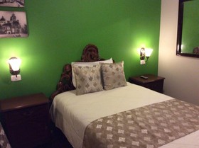 Hostal Mitad del Mundo
