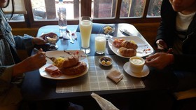 Hatun Runa Hostal
