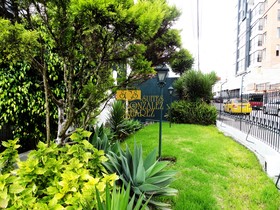 Hotel Suites Gonzalez Suarez