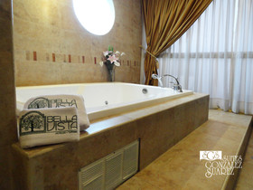 Hotel Suites Gonzalez Suarez