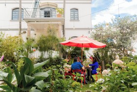La Banksia Hotel