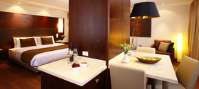 Reina Isabel Hotel & Suites