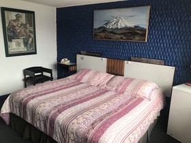 Savoy Inn
