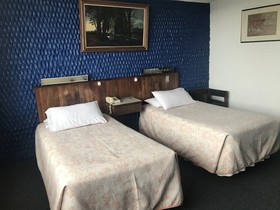 Savoy Inn