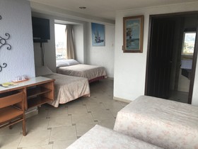 Savoy Inn