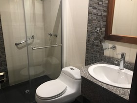Savoy Inn
