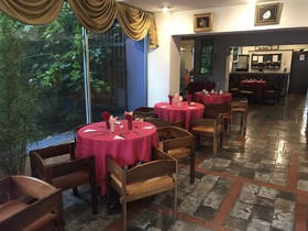 Savoy Inn