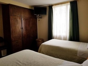 Travellers Inn