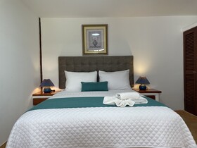 Hosteria Punta Blanca