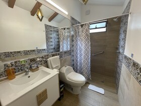 Hosteria Punta Blanca