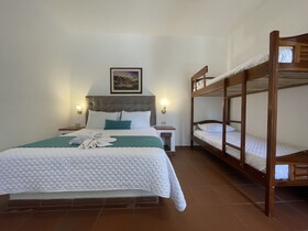 Hosteria Punta Blanca