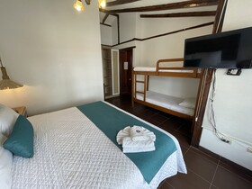 Hosteria Punta Blanca
