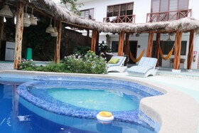Hosteria Punta Blanca