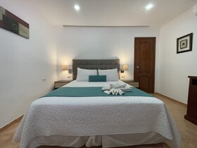Hosteria Punta Blanca