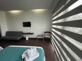 Hosteria Punta Blanca
