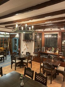 Hosteria Punta Blanca