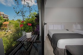 Golden Bay Hotel & Spa