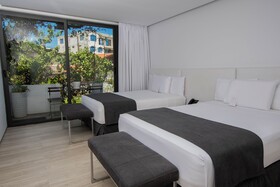 Golden Bay Hotel & Spa