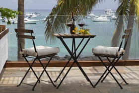 Golden Bay Hotel & Spa