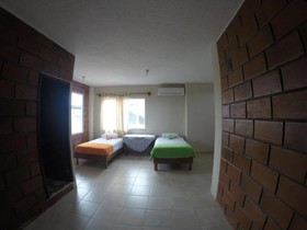 Hostal Cattleya