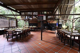 Jamu Lodge