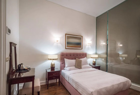 1920s Boutique Hotel And Restaurants