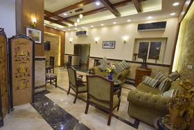 Amin Hotel