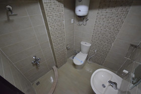 Amin Hotel