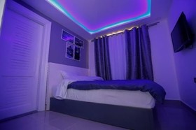 Azar Hotel