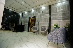 Azar Hotel